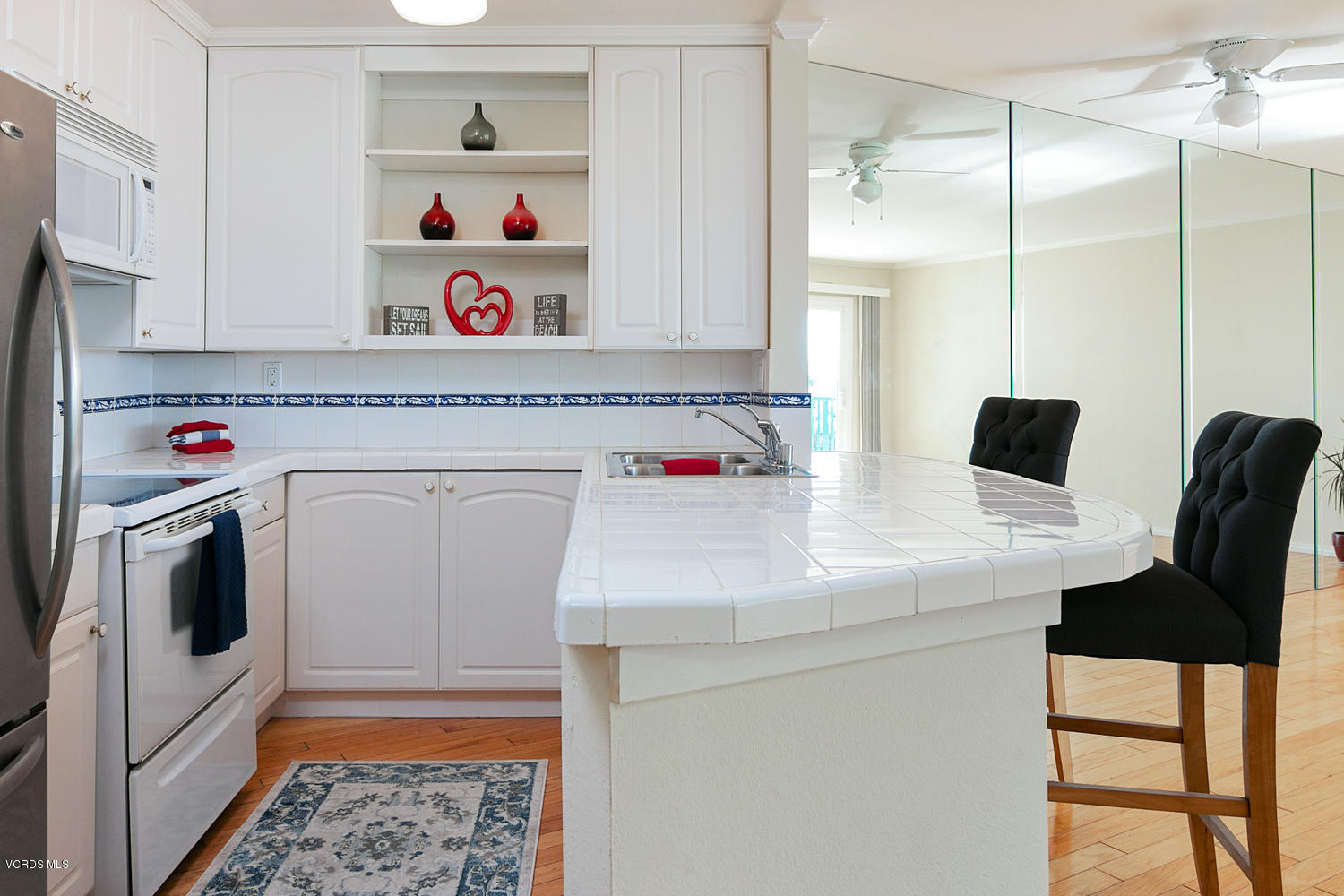 2901 Peninsula Road, Unit 238 Oxnard, CA 93035 - Photo 1 of 13 2901 Peninsula Rd 238-011-15-Kitchen-MLS