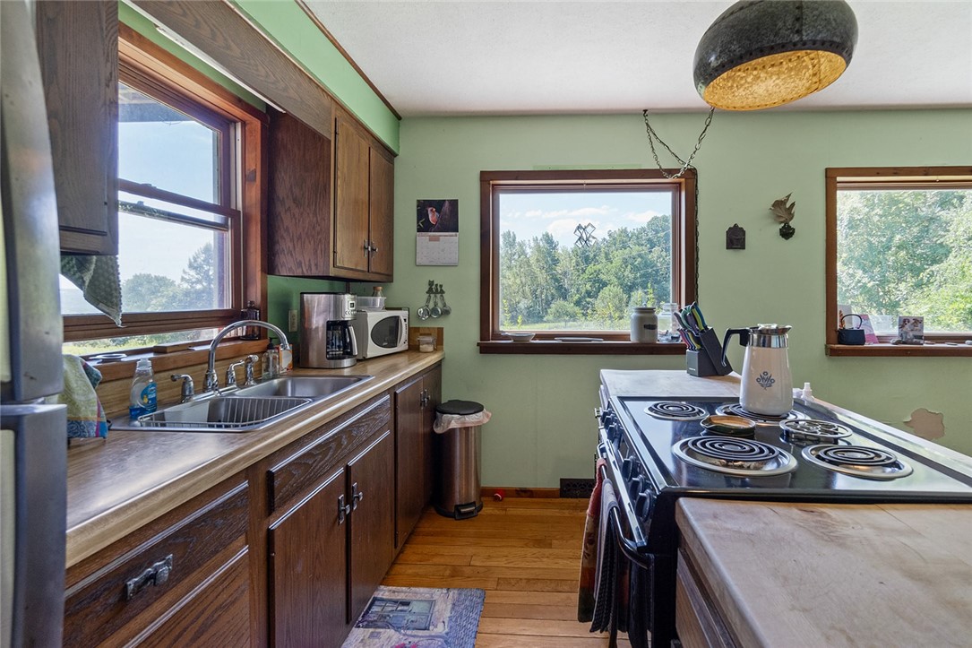 2531 Ayers Road Jerusalem, NY 14527 - Photo 10 of 32