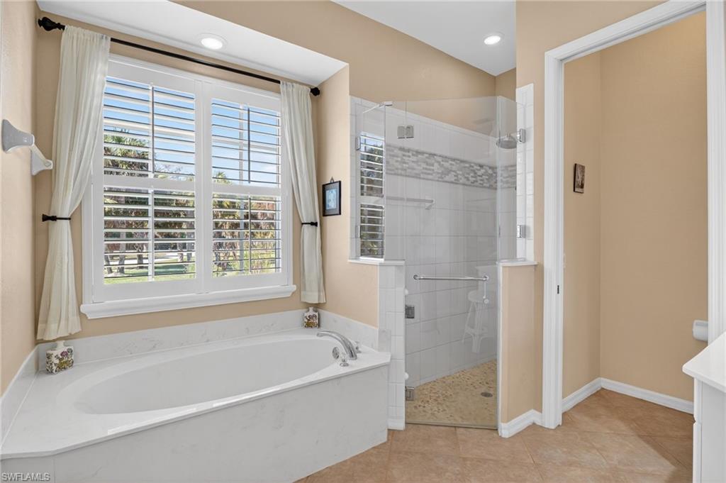 2630 8th Street Northwest Naples, FL 34120 - Photo 26 of 49