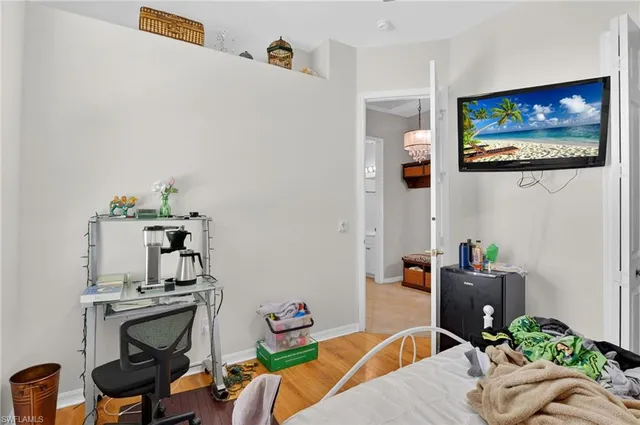 $850,000 | 2630 8th Street Northwest, Naples, FL 34120