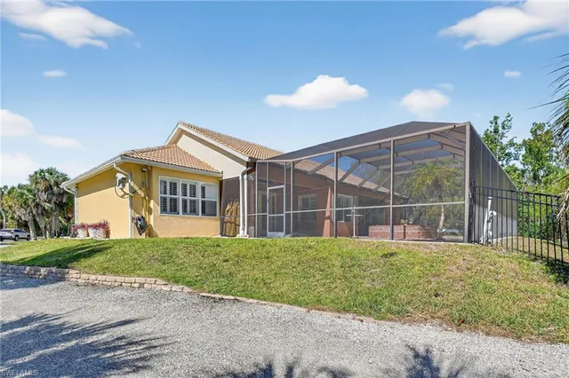 $850,000 | 2630 8th Street Northwest, Naples, FL 34120