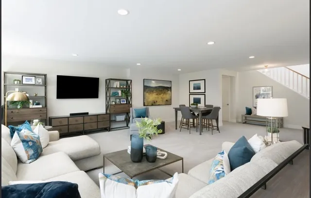 $1,480,000 | Xxx4 Xxx4 Timberland Trail, Eden Prairie, MN 55347