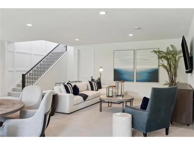 $1,480,000 | Xxx4 Xxx4 Timberland Trail, Eden Prairie, MN 55347