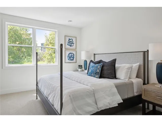 $1,480,000 | Xxx4 Xxx4 Timberland Trail, Eden Prairie, MN 55347