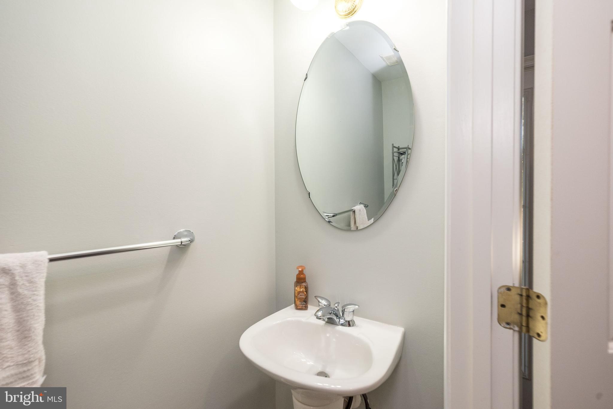 44 Dare Lane Pottstown, PA 19465 - Photo 7 of 52 Half Bath