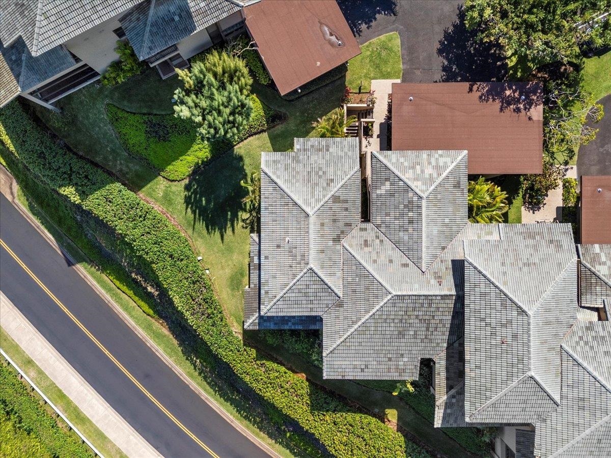 100 Ridge Road, Unit 2915 Lahaina, HI 96761 - Photo 36 of 43 an aerial view of a house