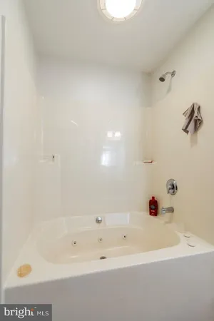 $400,000 | 587 Chestnut Hill Road, Denver, PA 17517