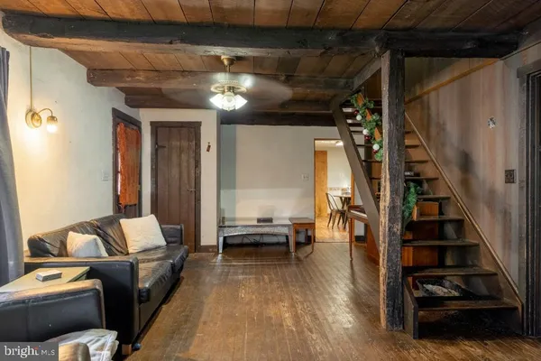 $400,000 | 587 Chestnut Hill Road, Denver, PA 17517
