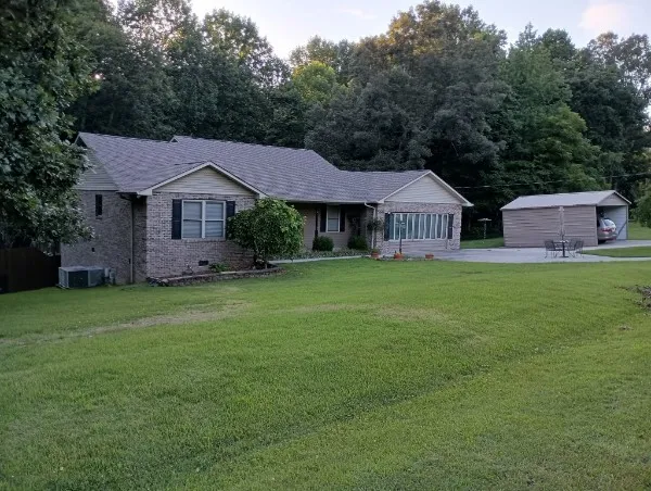 $388,000 | 500 Golf Shores Drive, Winchester, TN 37398