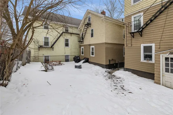 $1,395,000 | 42 East Transit Street, Providence, RI 02906