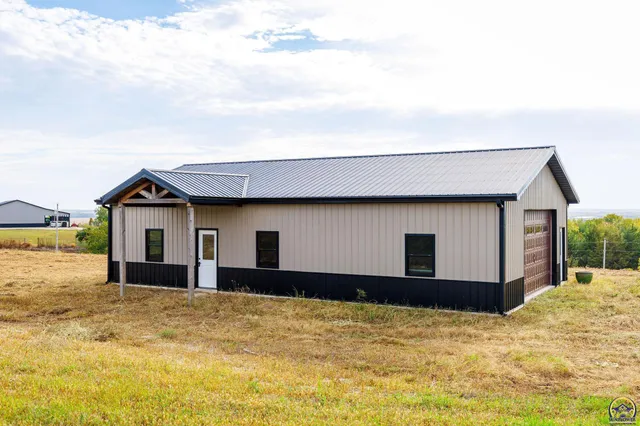 $169,950 | 5520 Ambush Road, St. Marys, KS 66536