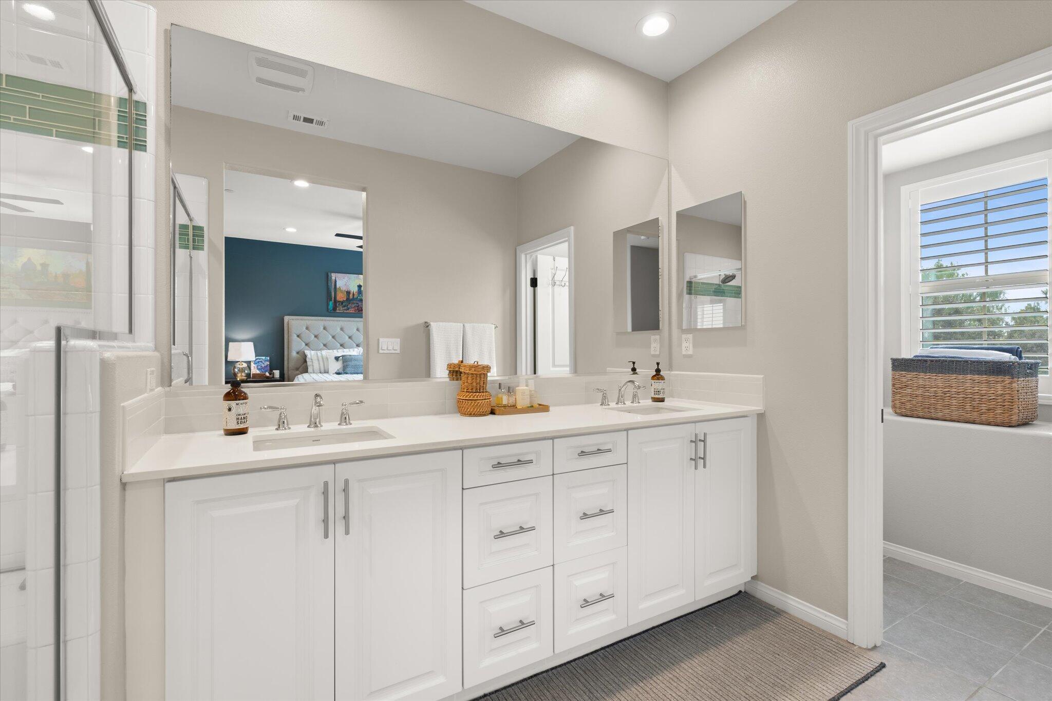 2440 Sanabria Lane Brea, CA 92821 - Photo 20 of 49 23-Primary Bathroom