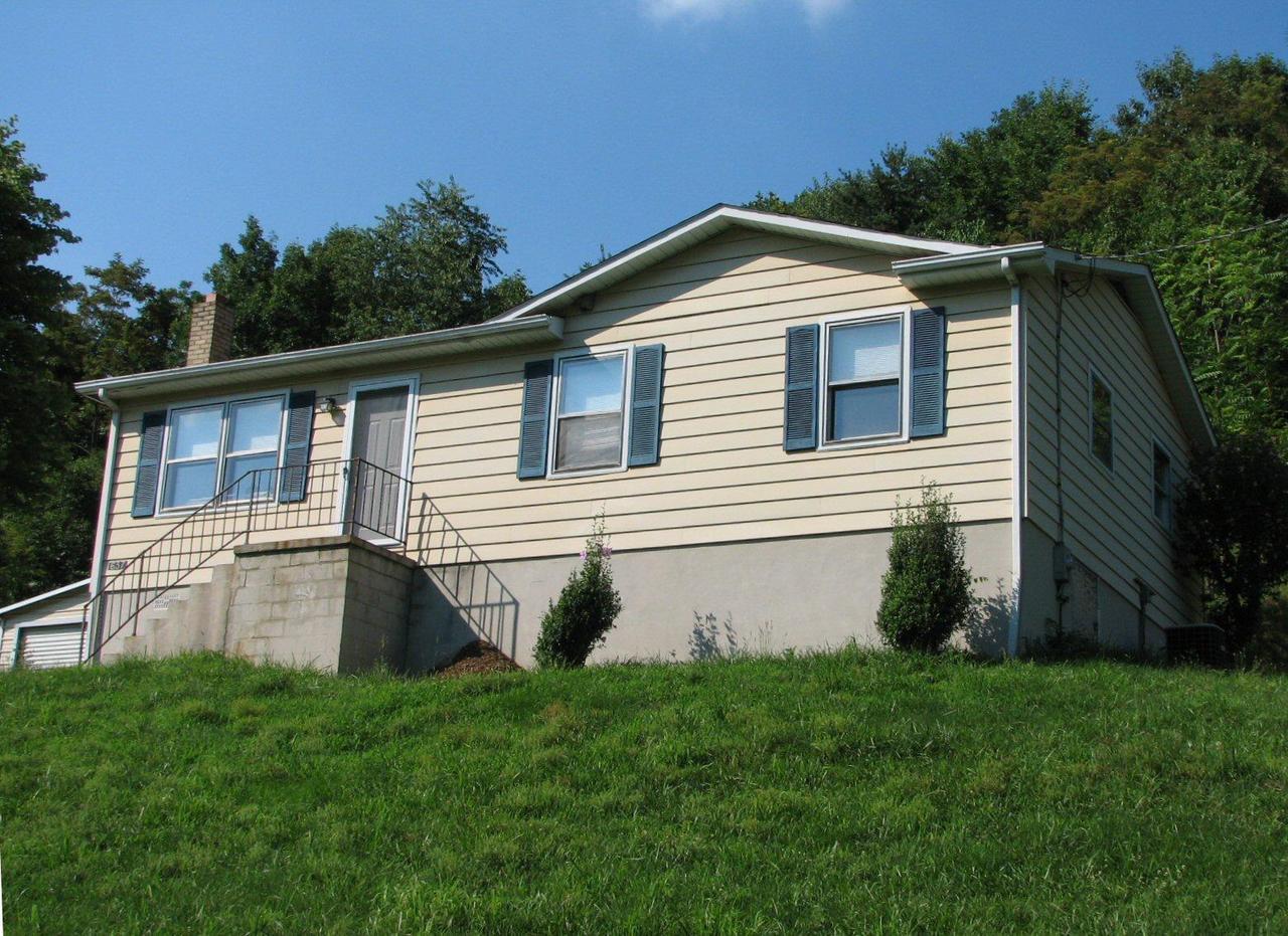 637 Arch Mill Road Buchanan, VA 24066 - Photo 1 of 9 front