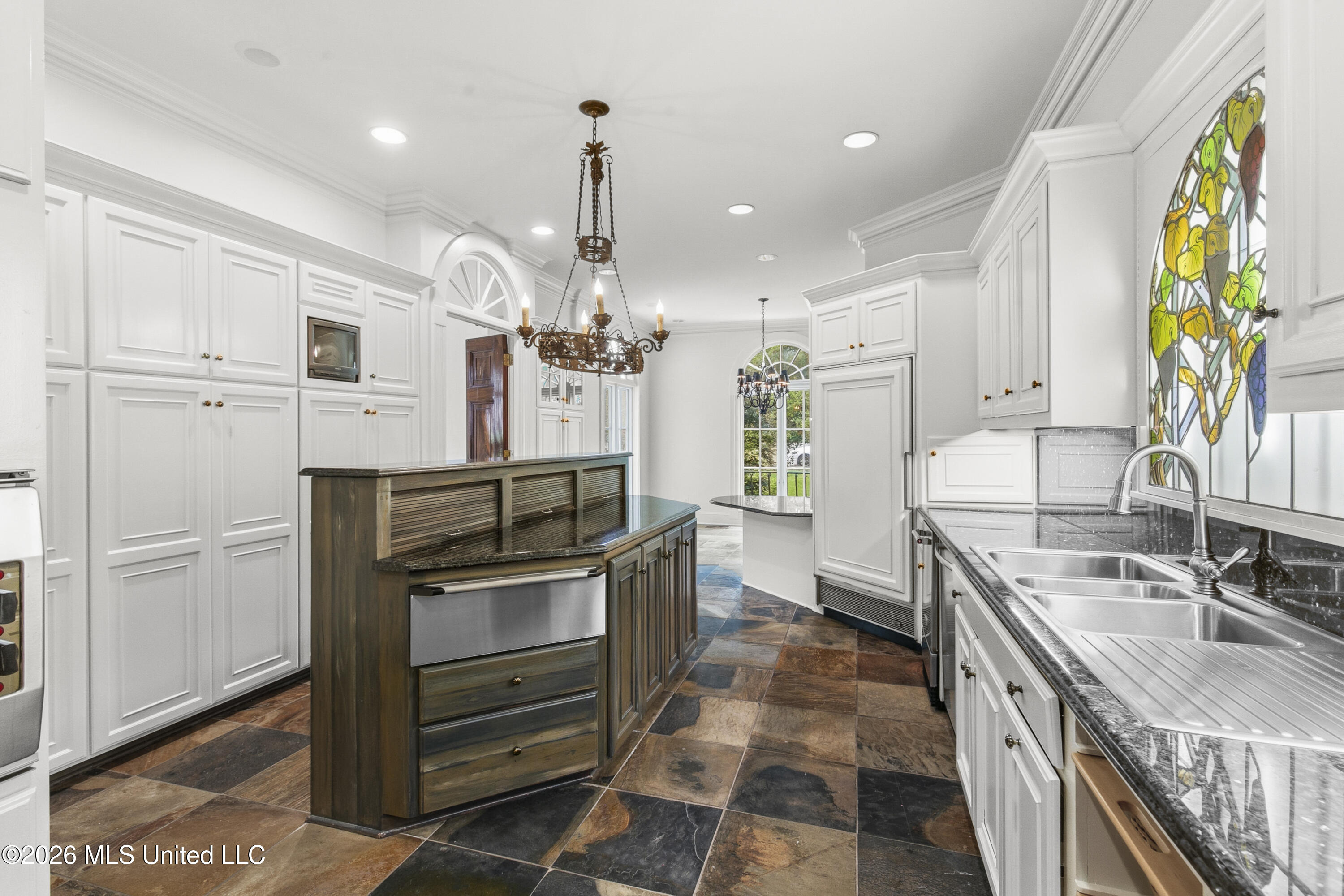133 Overlook Pointe Drive Ridgeland, MS 39157 - Photo 14 of 93 Kitchen