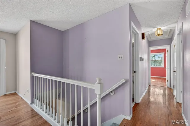 $425,000 | 2202 White Cedar Court, Chesterfield, MO 63017