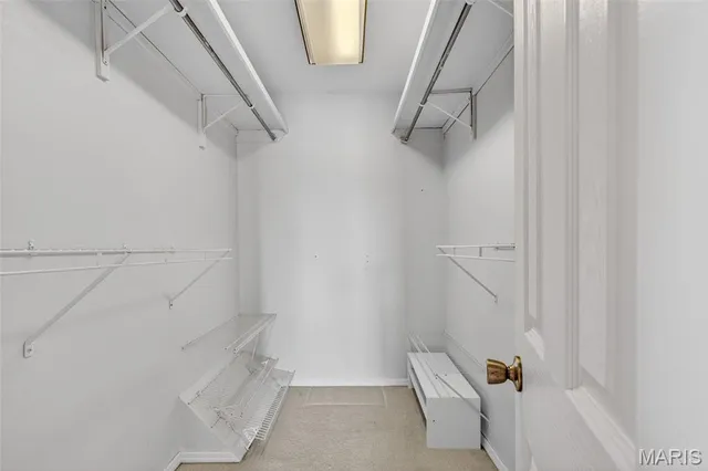 $425,000 | 2202 White Cedar Court, Chesterfield, MO 63017