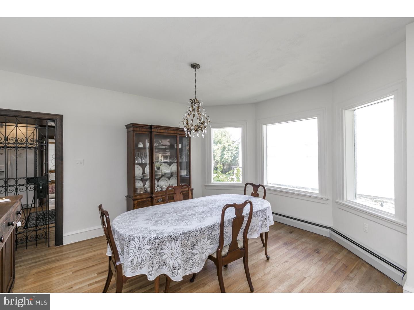 26 Simpson Road Ardmore, PA 19003 - Photo 7 of 23