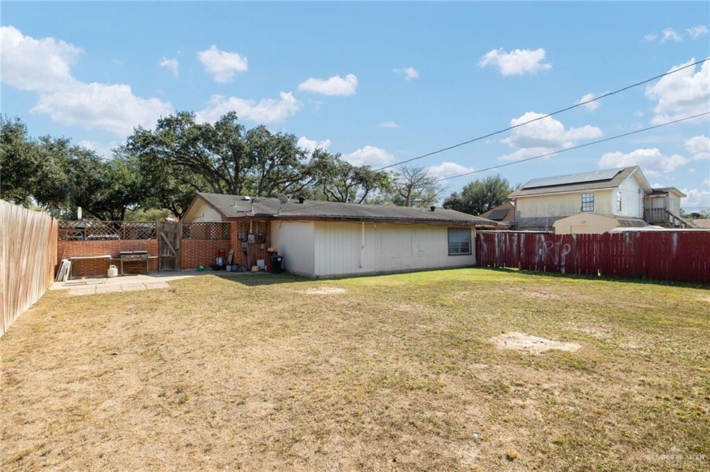 1222 South Bluebonnet Street Pharr, TX 78577 - Photo 13 of 17