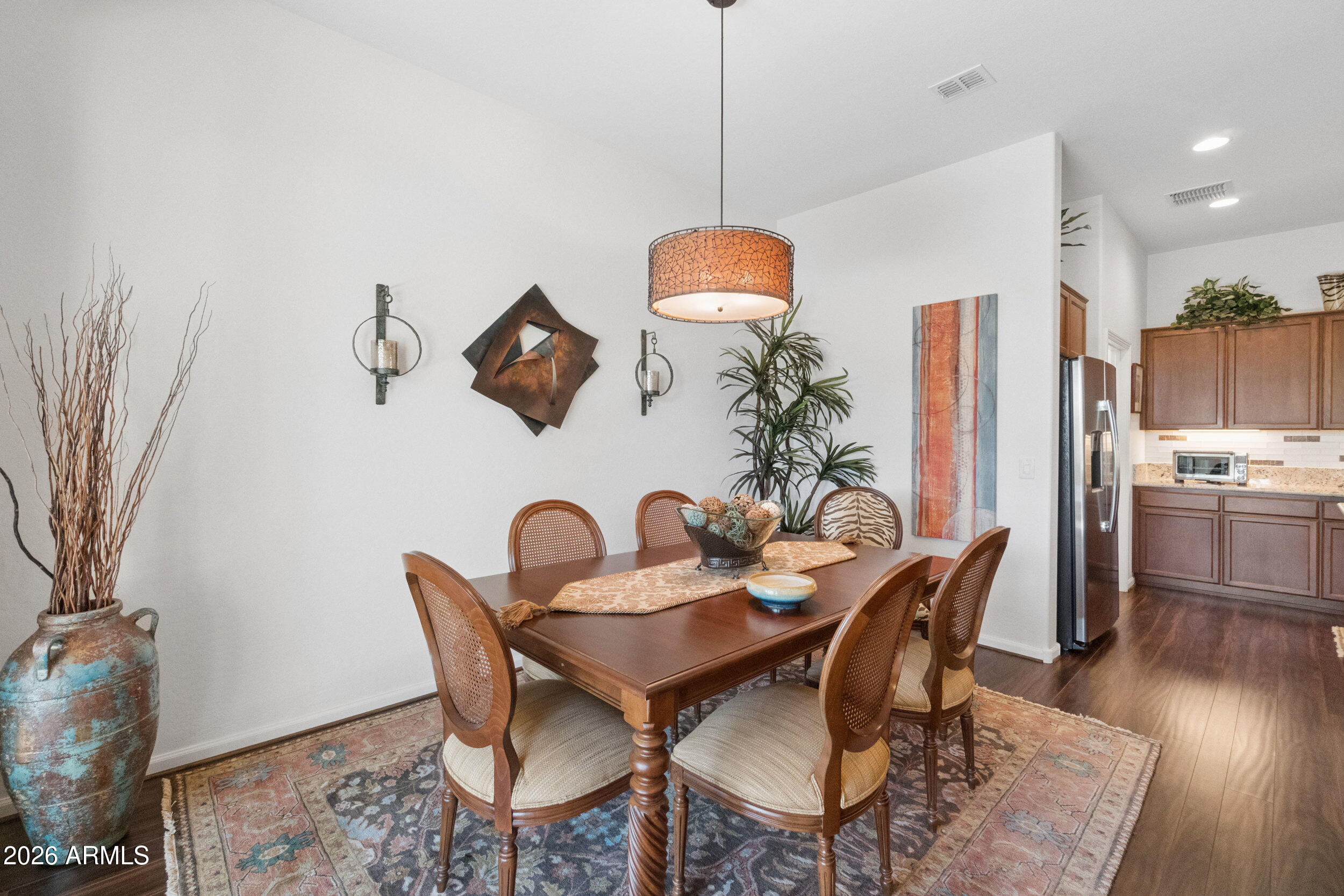 16339 Piccadilly Road Goodyear, AZ 85395 - Photo 7 of 34 Dining area