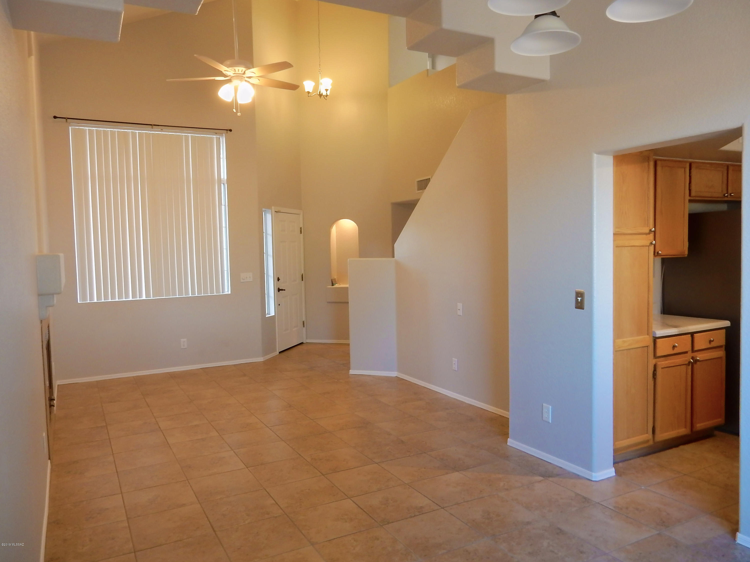 4313 West Bunk House Road Tucson, AZ 85741 - Photo 3 of 33