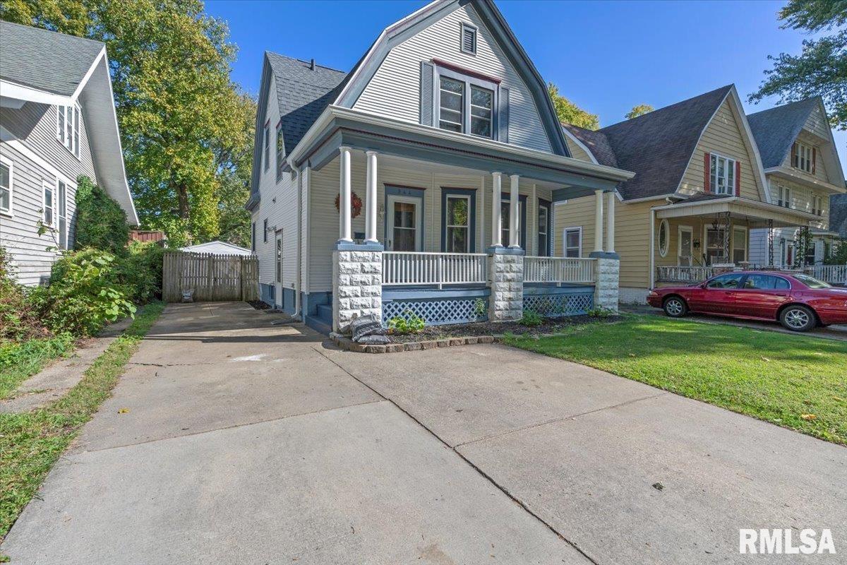 844 South MacArthur Boulevard Springfield, IL 62704 - Photo 3 of 37
