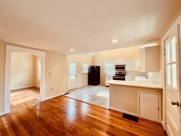 130 Leverett Road Amherst, MA 01002 - Photo 10 of 24 Gallery Image 10