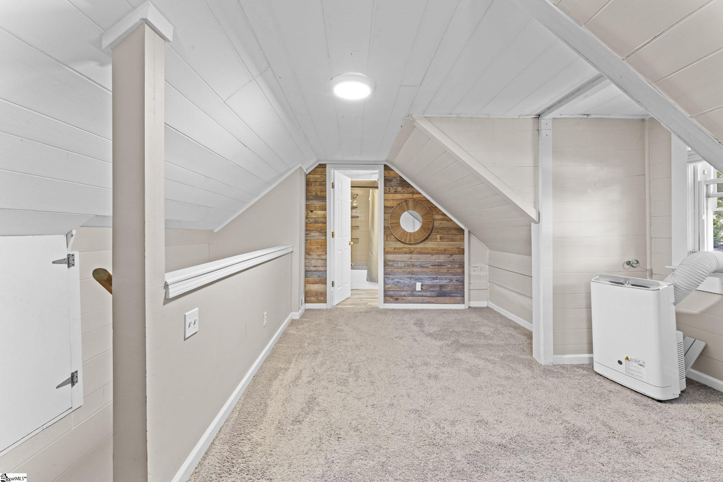 109 Ackley Road Greenville, SC 29607 - Photo 21 of 35