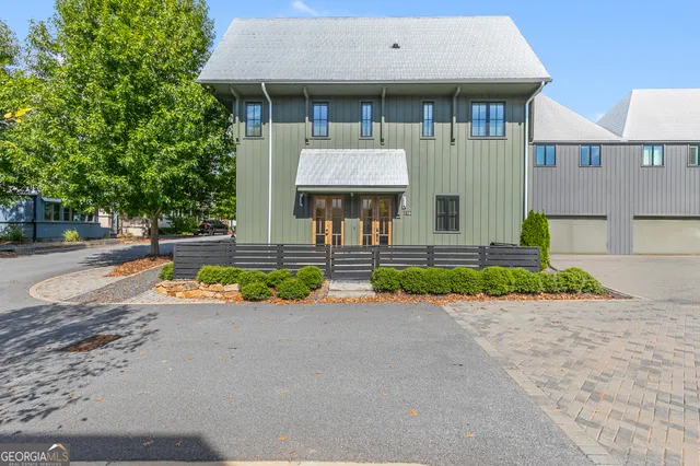 $3,295 | 110 Central Avenue, Fayetteville, GA 30214