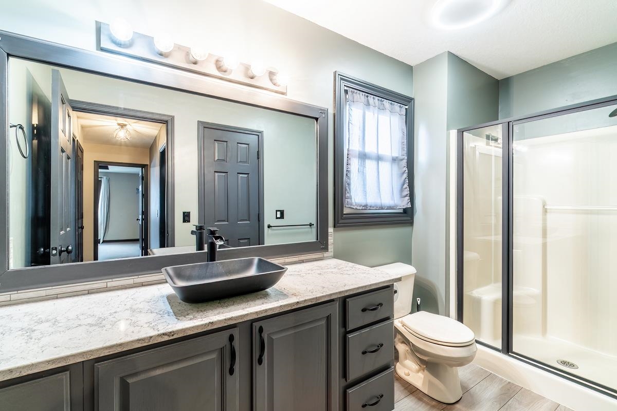 2205 Laforge Lane Auburn, IN 46706 - Photo 15 of 33