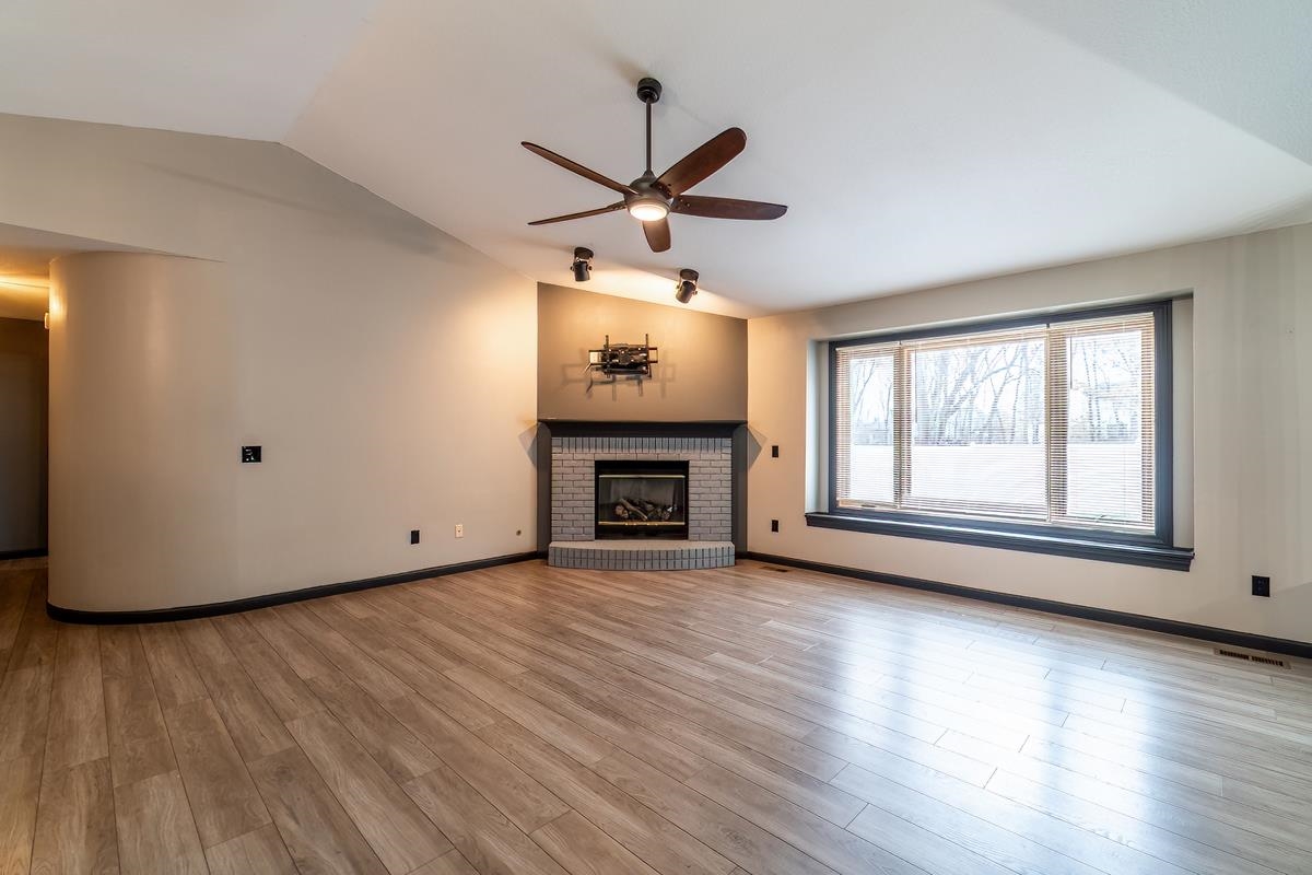 2205 Laforge Lane Auburn, IN 46706 - Photo 18 of 33