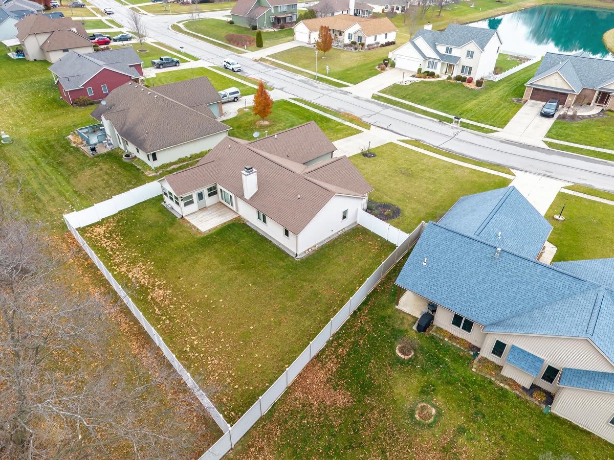 2205 Laforge Lane Auburn, IN 46706 - Photo 28 of 33