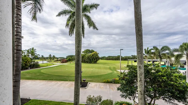 $250,000 | 3706 Bridgewood Drive, Unit 3706, Boca Raton, FL 33434