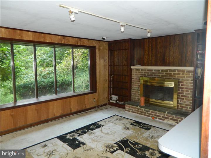 595 Embreeville Road Downingtown, PA 19335 - Photo 10 of 18 Dining Room