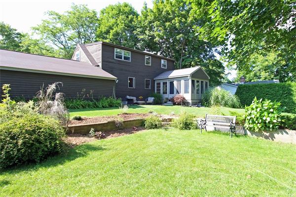 148 Pantry Road Hatfield, MA 01088 - Photo 3 of 30 Gallery Image 3