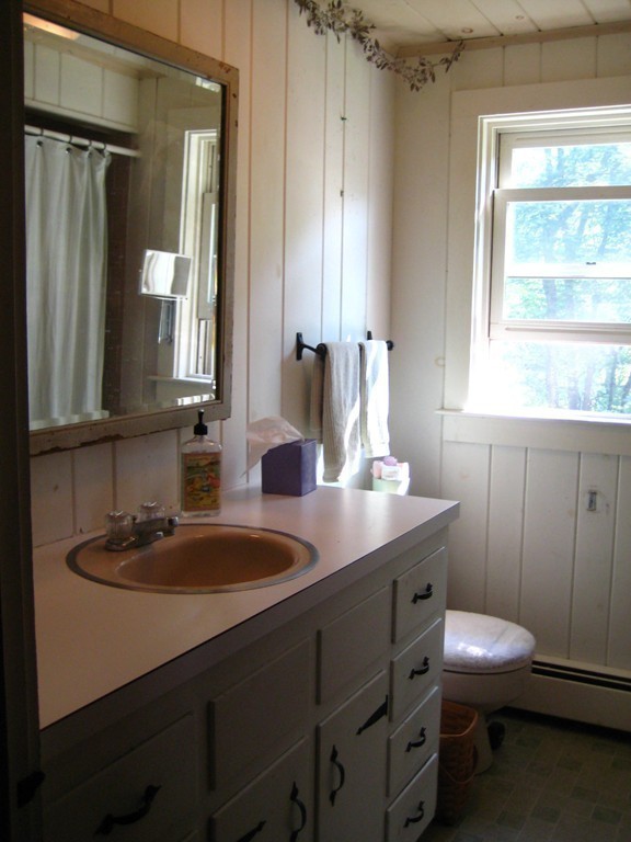 42 Summer Hill Road Maynard, MA 01754 - Photo 14 of 22