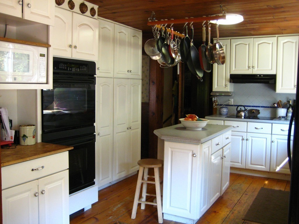 42 Summer Hill Road Maynard, MA 01754 - Photo 7 of 22