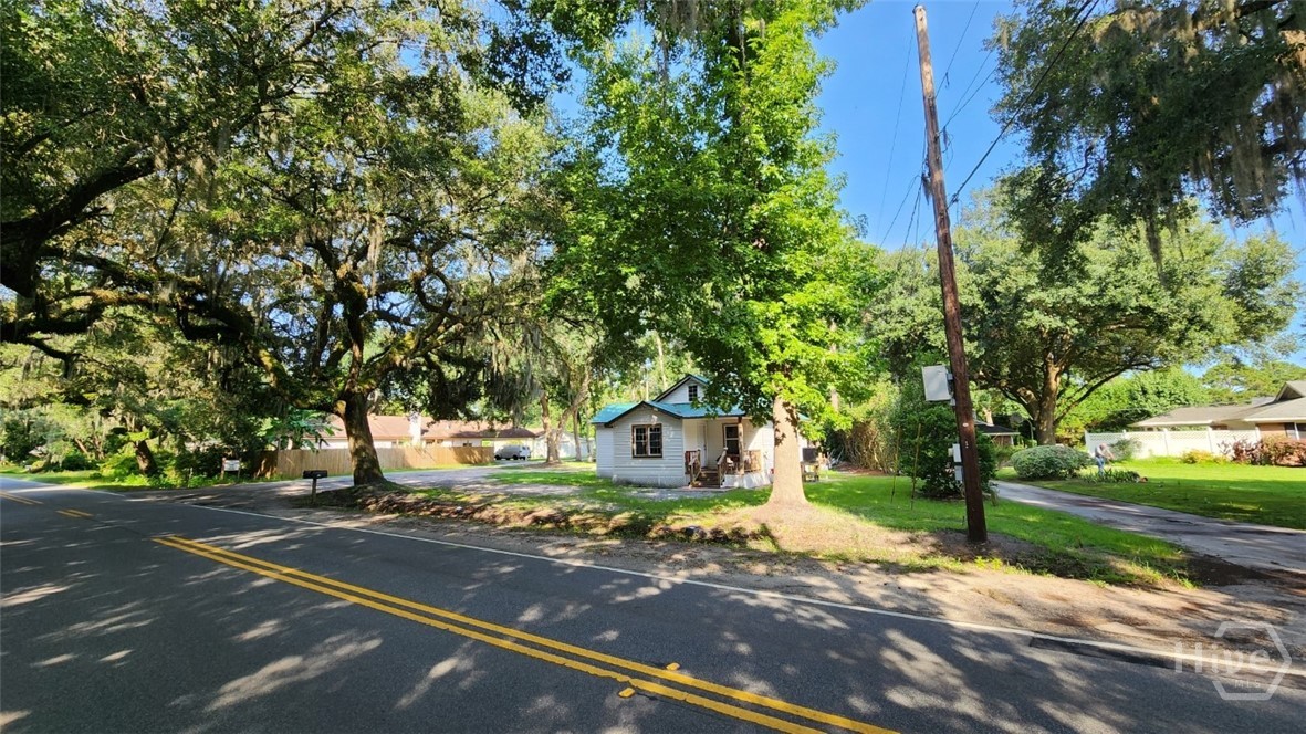 8621 Ferguson Avenue Savannah, GA 31406 - Photo 6 of 28