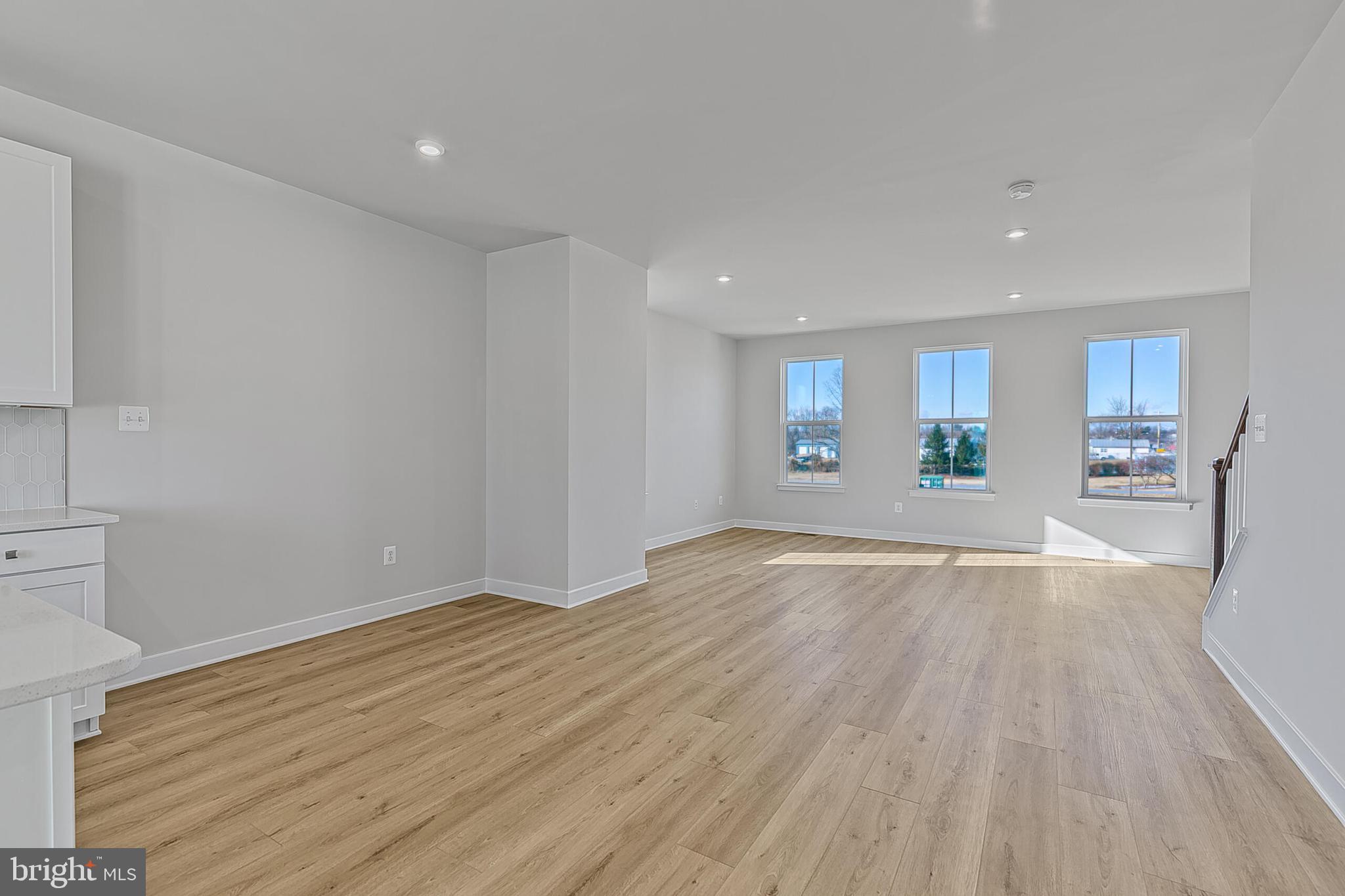 1210 M Oasis Avenue Ranson, WV 25438 - Photo 21 of 39 Great Room