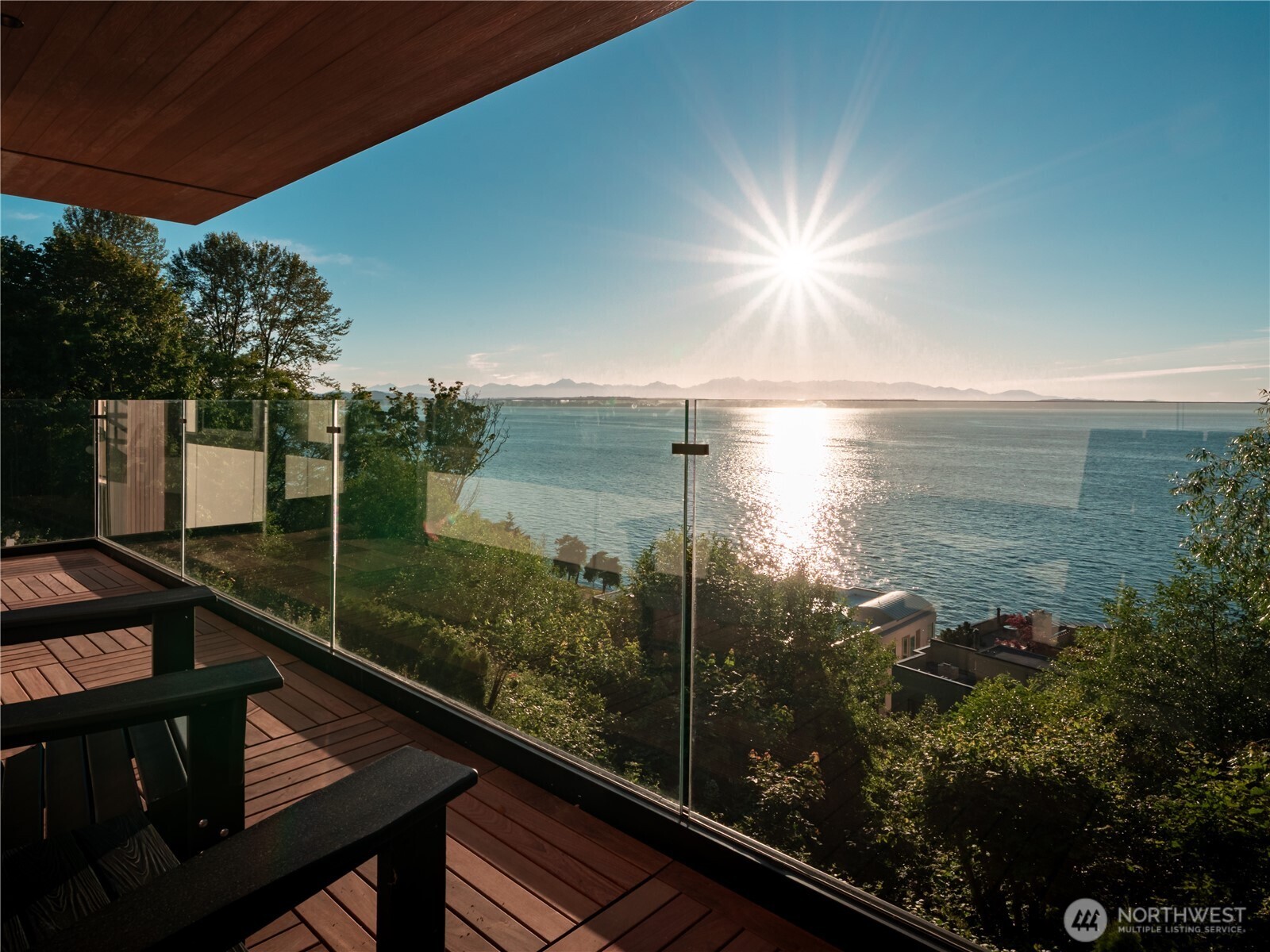 1017 California Lane Southwest Seattle, WA 98116 - Photo 23 of 40