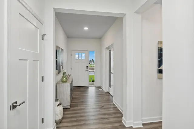 $620,175 | 1902 Balsam Drive, Carver, MN 55315