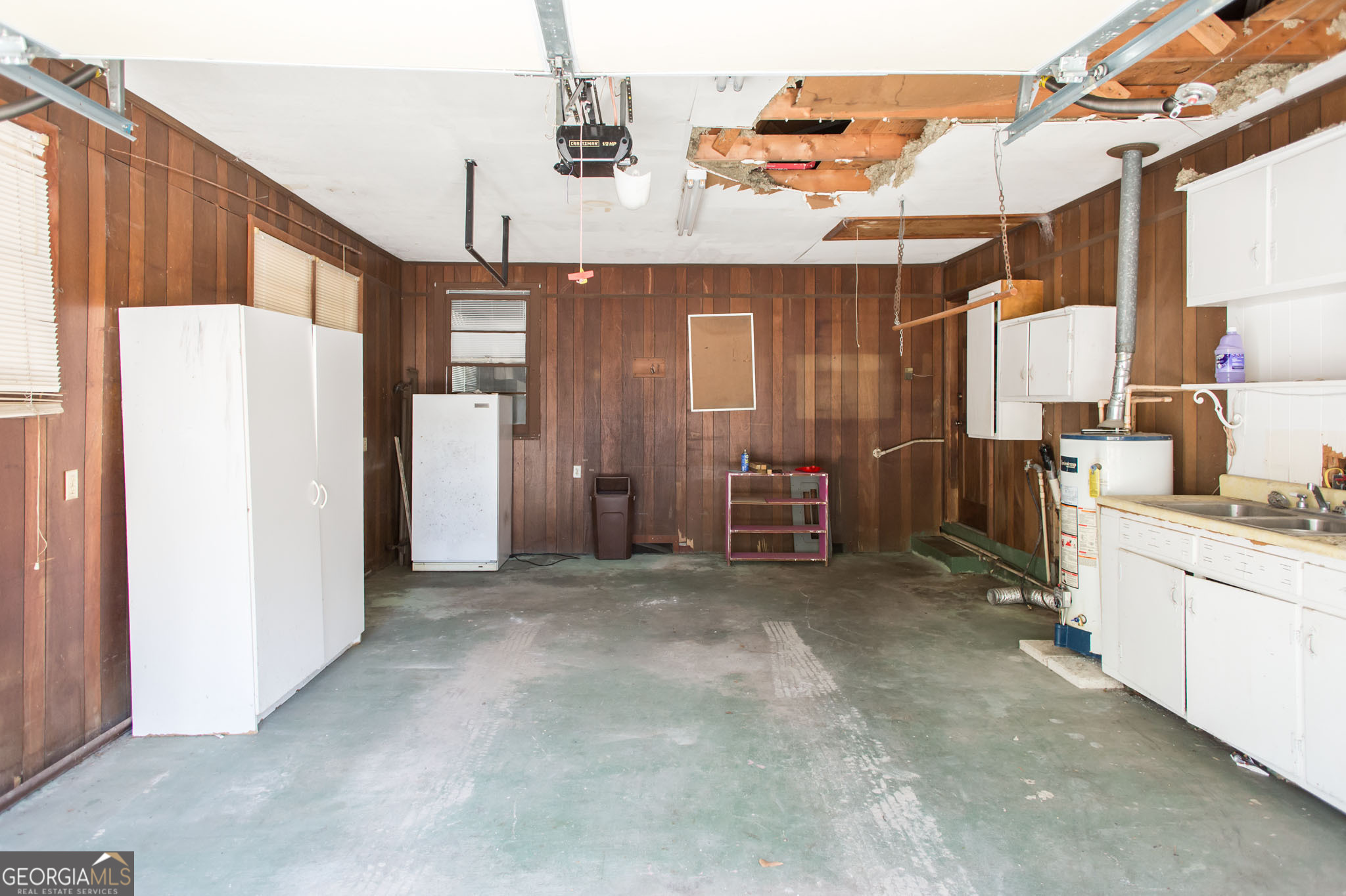 902 Stanton Avenue Waycross, GA 31503 - Photo 37 of 38 a view of a storage & utility room