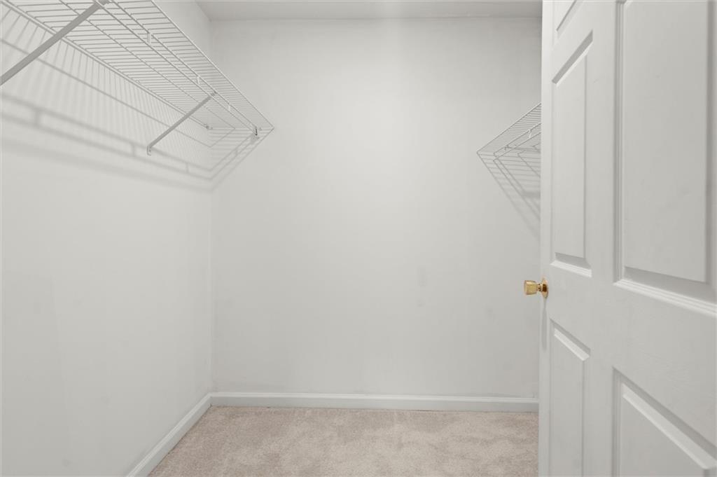 164 Oxbo Road Roswell, GA 30075 - Photo 23 of 36