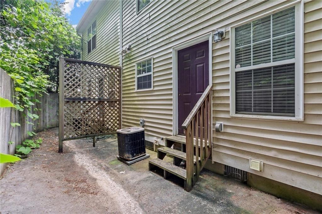 164 Oxbo Road Roswell, GA 30075 - Photo 27 of 36