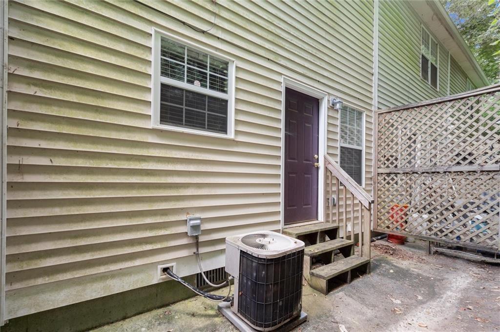 164 Oxbo Road Roswell, GA 30075 - Photo 29 of 36