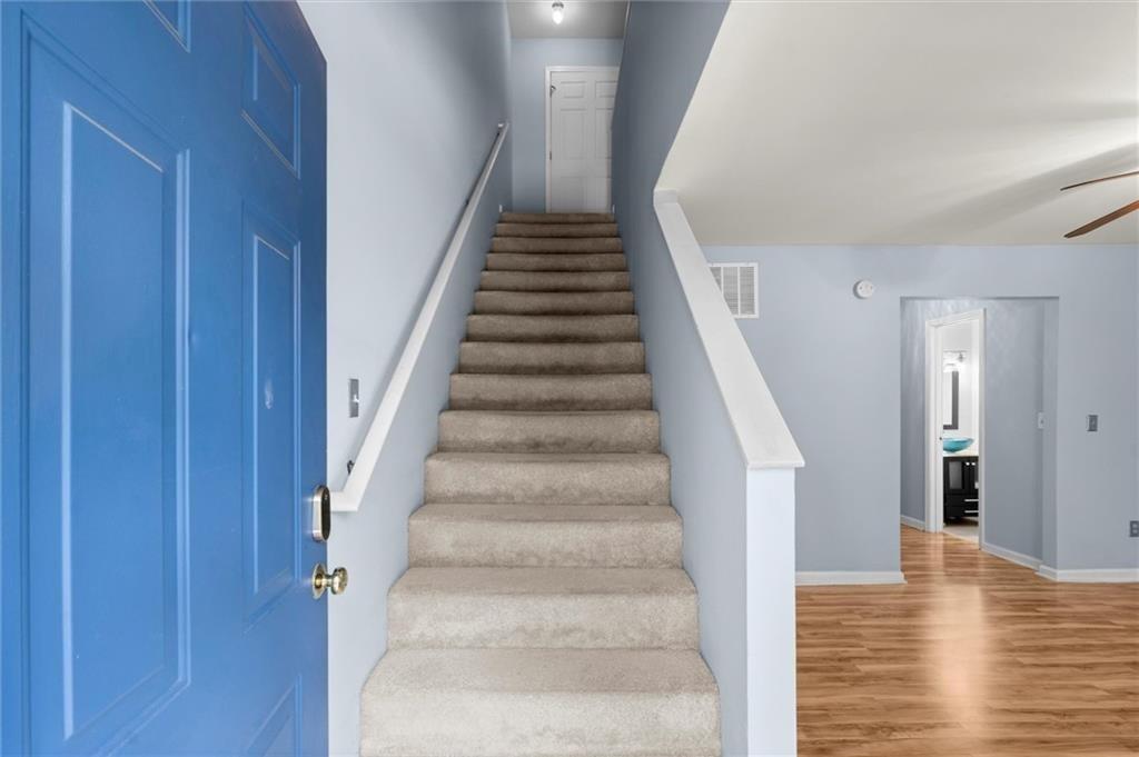 164 Oxbo Road Roswell, GA 30075 - Photo 6 of 36