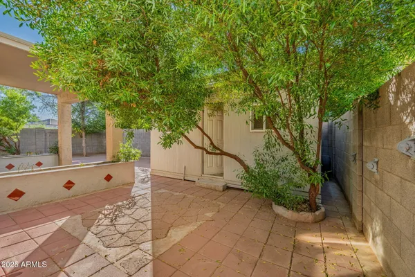 $389,800 | 2524 South 89th Lane, Tolleson, AZ 85353