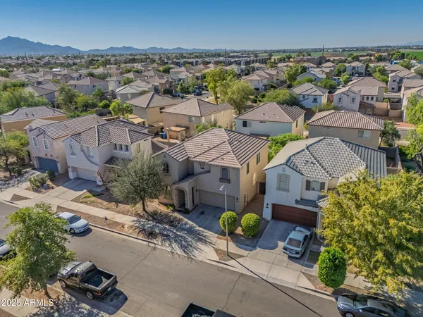 $389,800 | 2524 South 89th Lane, Tolleson, AZ 85353