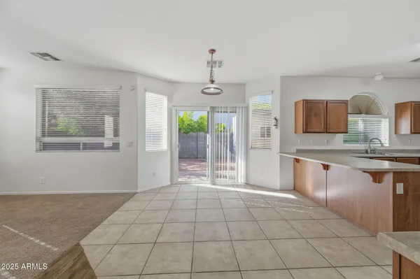 $389,800 | 2524 South 89th Lane, Tolleson, AZ 85353