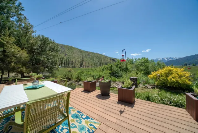 a view of a terrace with sitting area