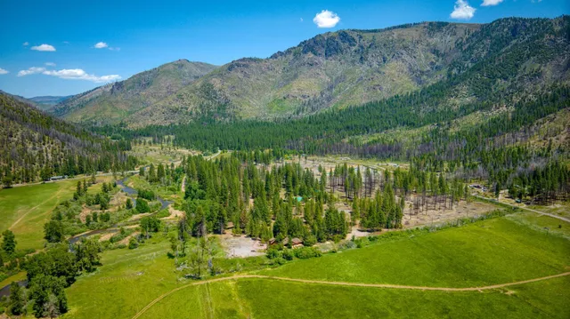 $898,000 | 248 Back Acres Court, Greenville, CA 95947